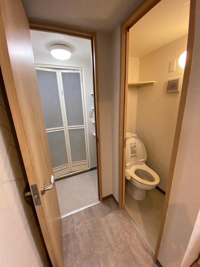 Rumah liburan 和ノ楓cottage　新宿の2階建て5室2シャワー2トイレ Tokyo